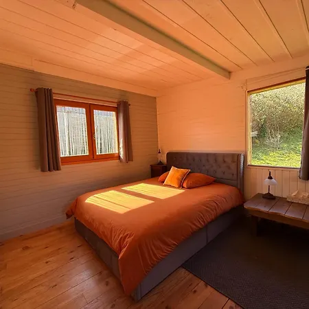 Small House, Charming Cabin, Cozy Place Casa vacanze Montbrun-Bocage