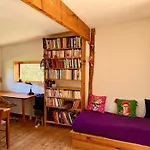 Small House, Charming Cabin, Cozy Place *