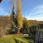Small House, Charming Cabin, Cozy Place Hébergement de vacances