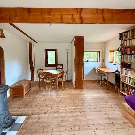 Small House, Charming Cabin, Cozy Place Holiday home Montbrun-Bocage