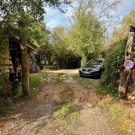 Small House, Charming Cabin, Cozy Place