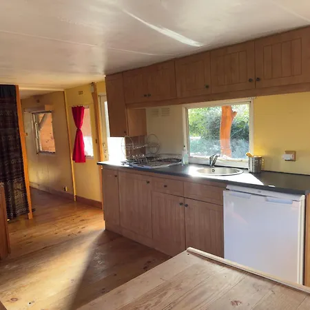 Small House, Charming Cabin, Cozy Place * Montbrun-Bocage