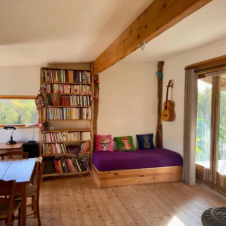 Small House, Charming Cabin, Cozy Place Montbrun-Bocage