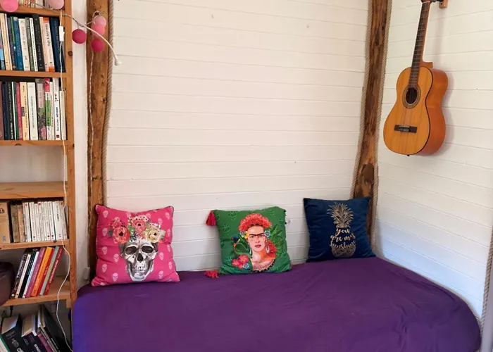 Small House, Charming Cabin, Cozy Place Montbrun-Bocage