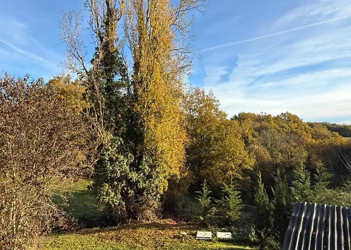 Small House, Charming Cabin, Cozy Place 別荘