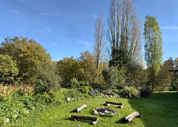 Small House, Charming Cabin, Cozy Place